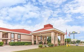 Days Inn By Wyndham Granbury